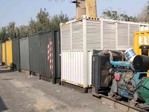 婺源200KW柴油发电机机组每小时油耗是多少？